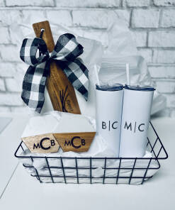 Charcuterie and Beverage Basket Bundle